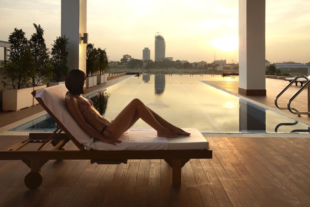 Bellevue Serviced Apartments Phnom Penh Esterno foto
