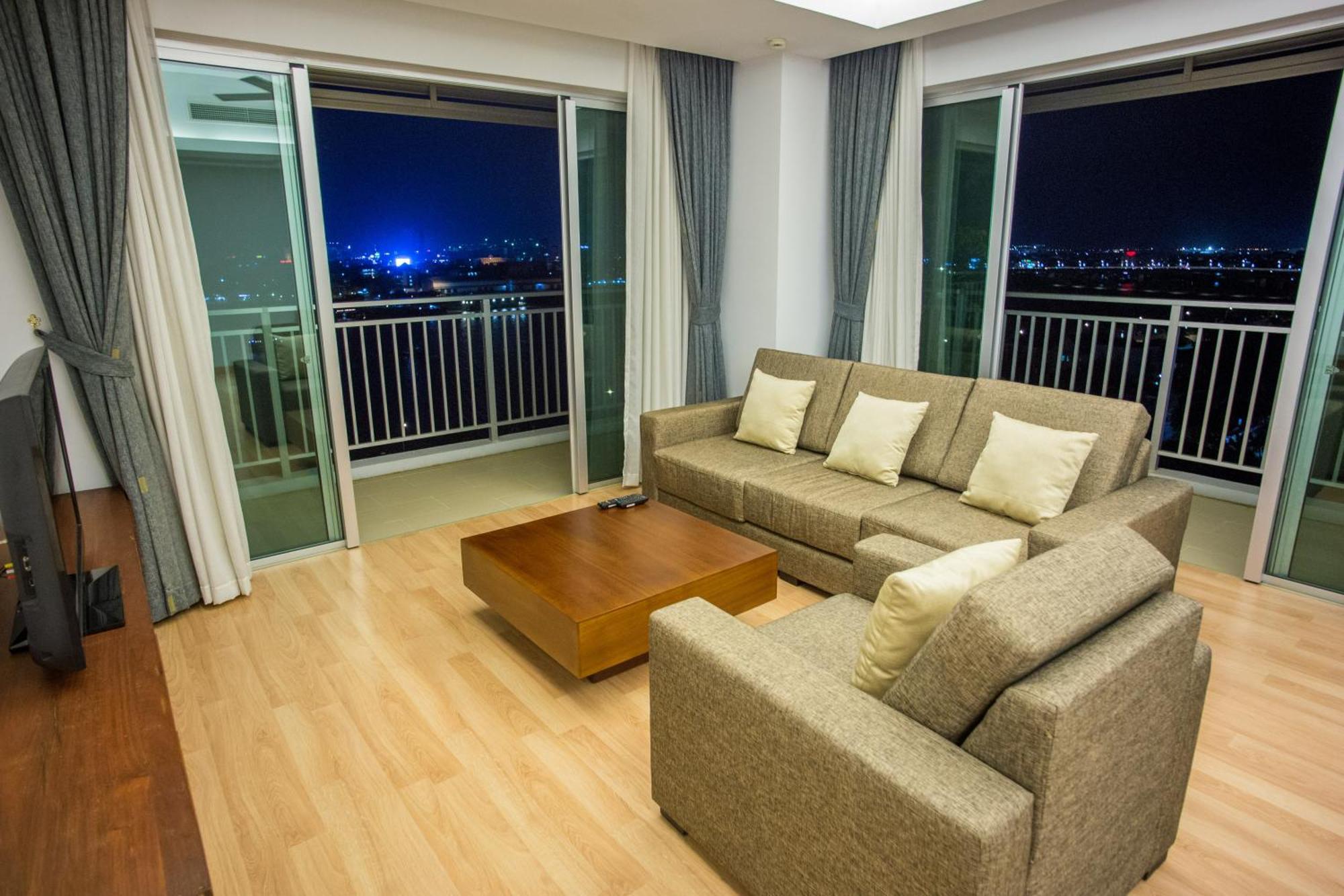 Bellevue Serviced Apartments Phnom Penh Esterno foto