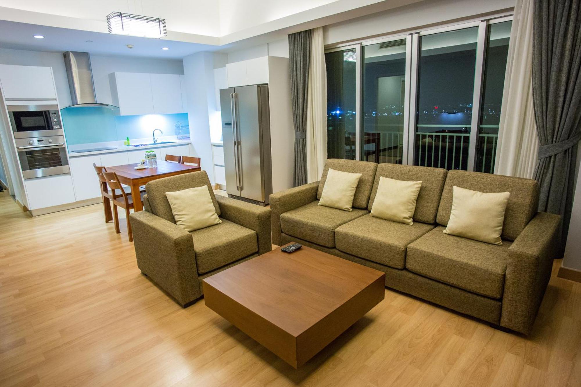 Bellevue Serviced Apartments Phnom Penh Esterno foto
