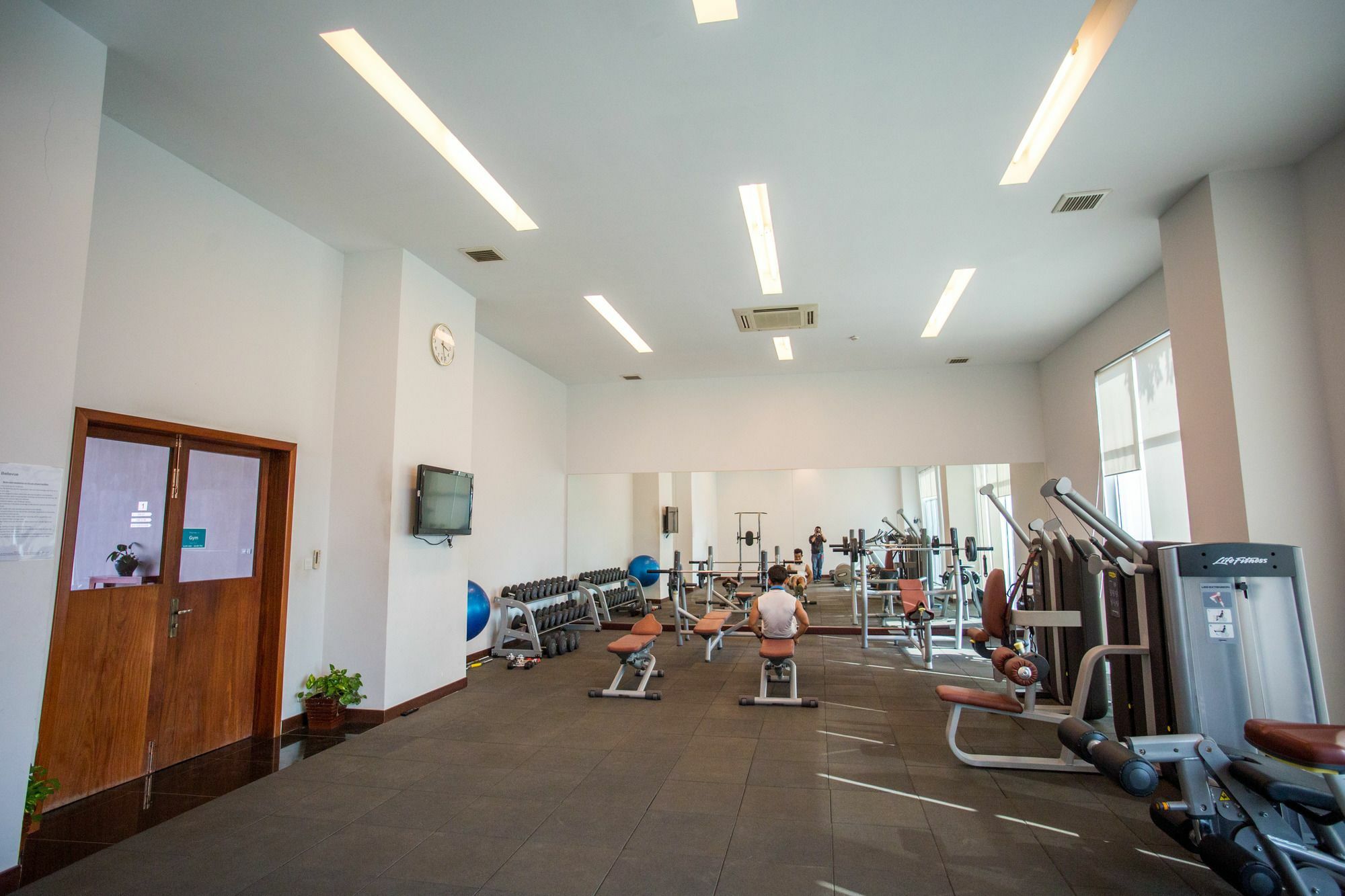 Bellevue Serviced Apartments Phnom Penh Esterno foto