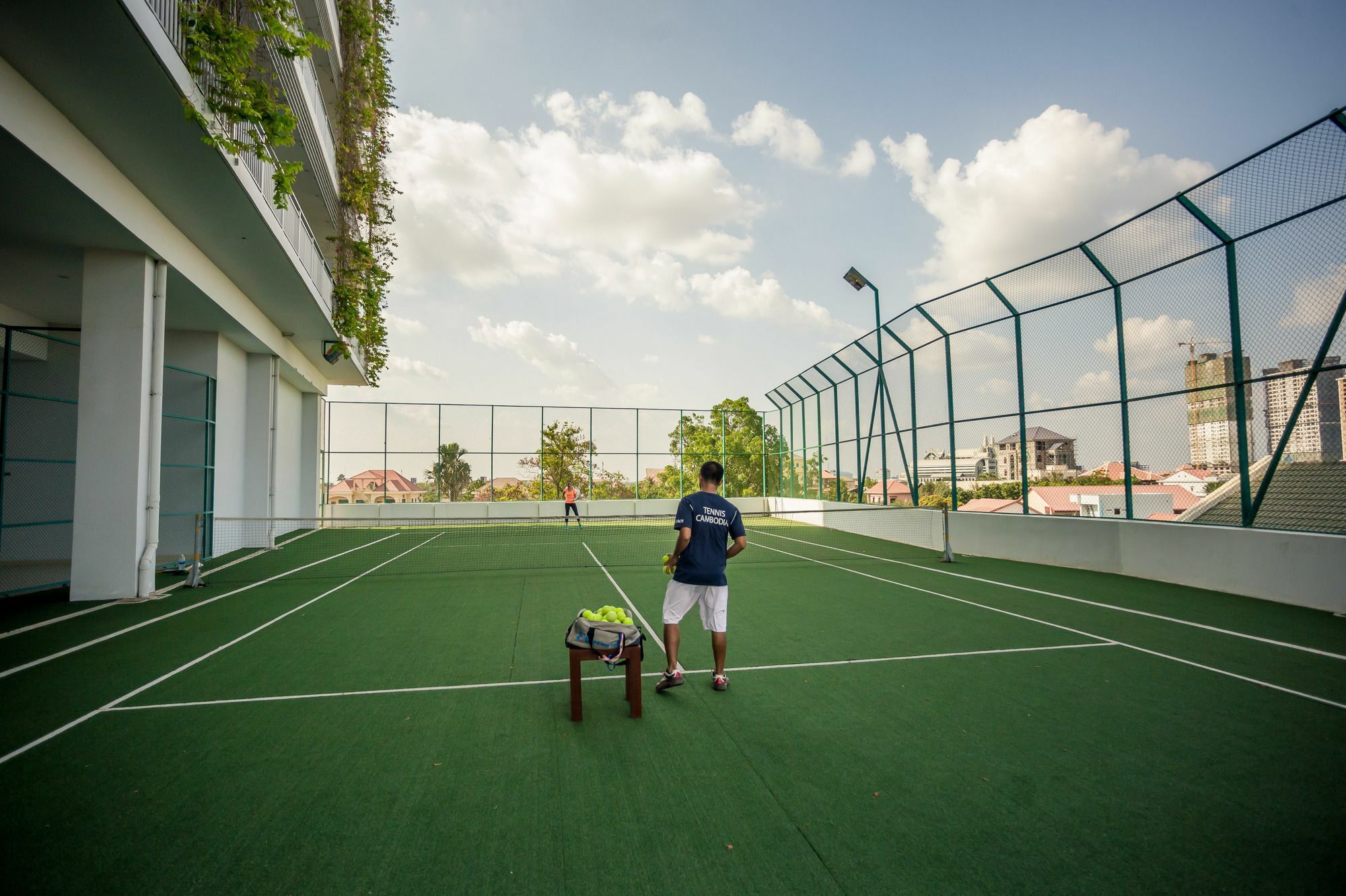 Bellevue Serviced Apartments Phnom Penh Esterno foto