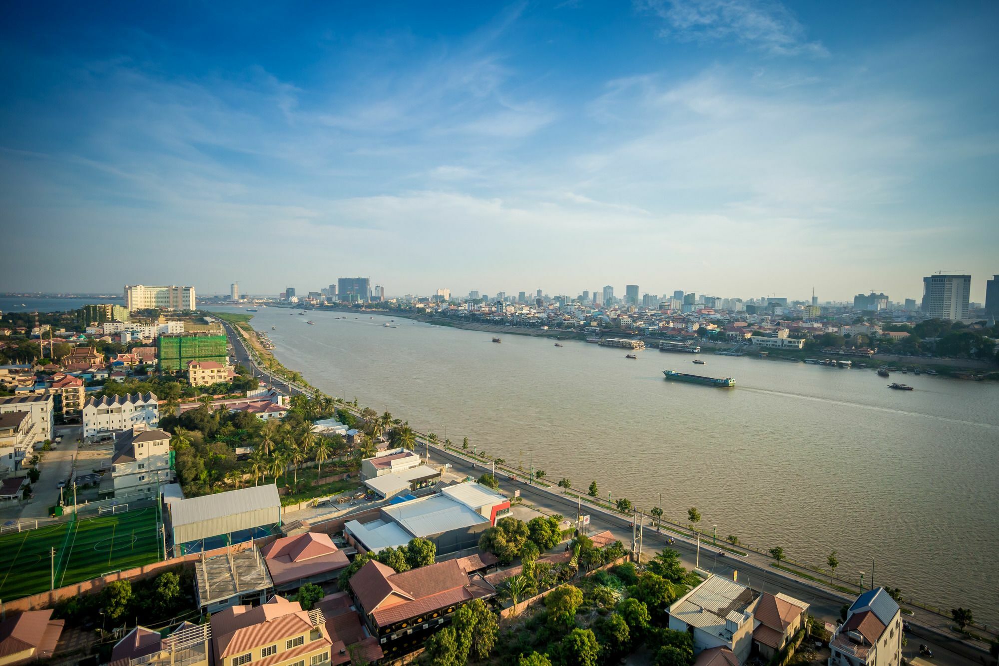 Bellevue Serviced Apartments Phnom Penh Esterno foto